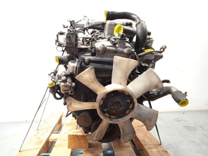 Recambio de despiece motor para nissan patrol gr (y61) básico referencia OEM IAM ZD30DDTI - Amarillo