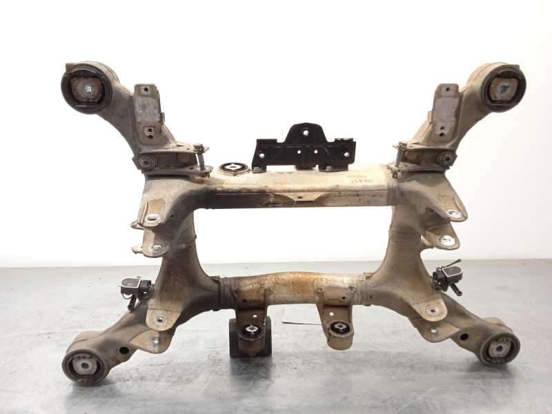 Recambio de puente trasero para bmw serie 7 (f01/f02) 730ld referencia OEM IAM 33316855455 - Negro