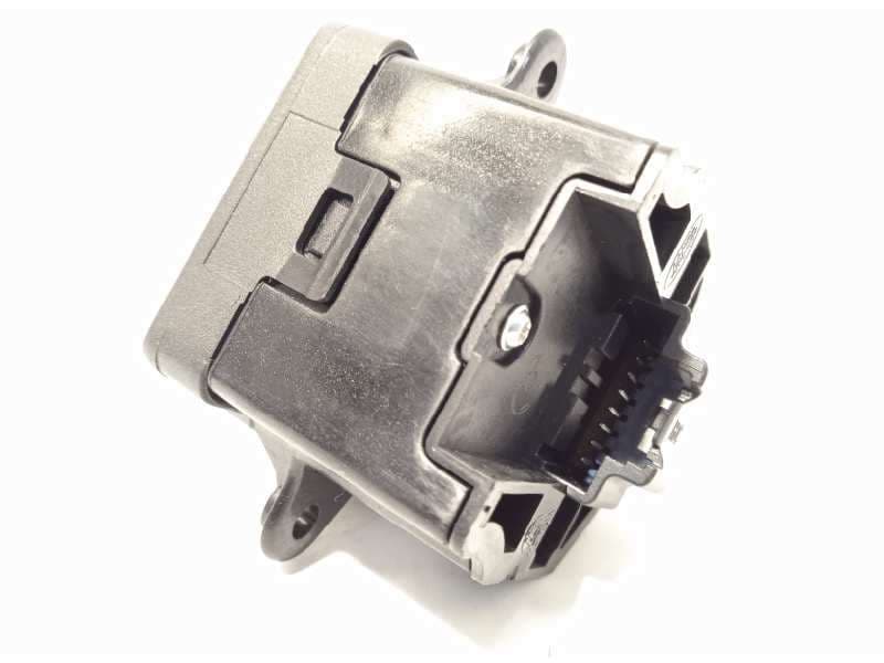 Recambio de interruptor para land rover evoque pure referencia OEM IAM BJ3214K147AD 2