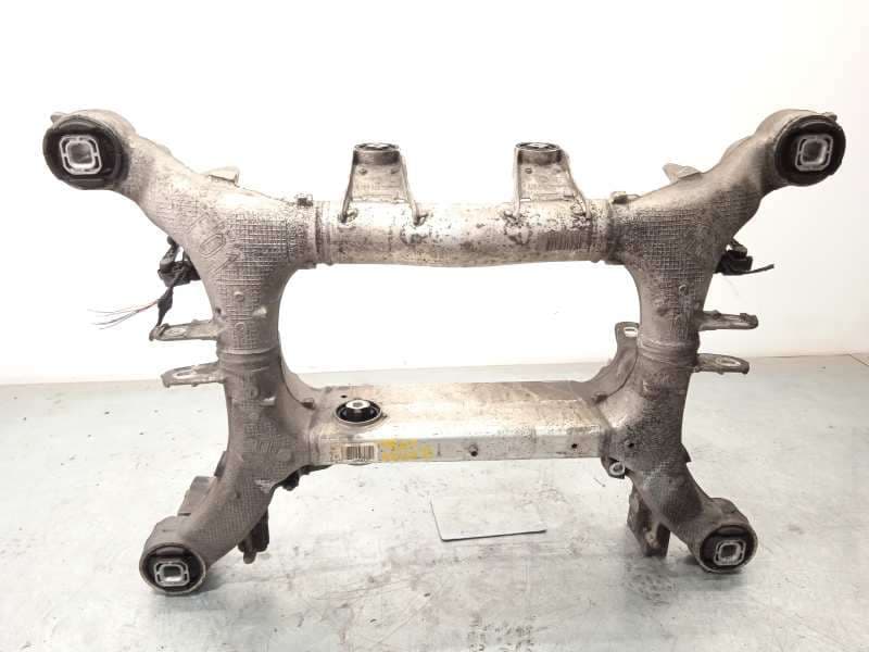 Recambio de puente trasero para bmw serie 7 (f01/f02) 730ld referencia OEM IAM 33316794666 - Negro