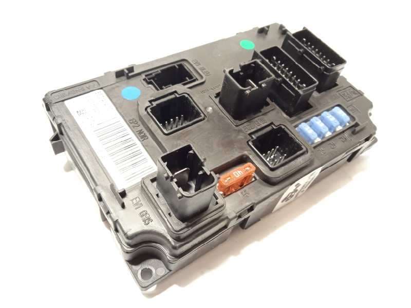 Recambio de caja reles / fusibles para citroën c6 exclusive referencia OEM IAM 9656148180 - Gris