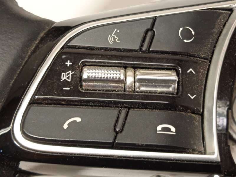 Recambio de volante para kia ceed 1.4 tgdi cat referencia OEM IAM 56100J7520SA1 - Gris 2