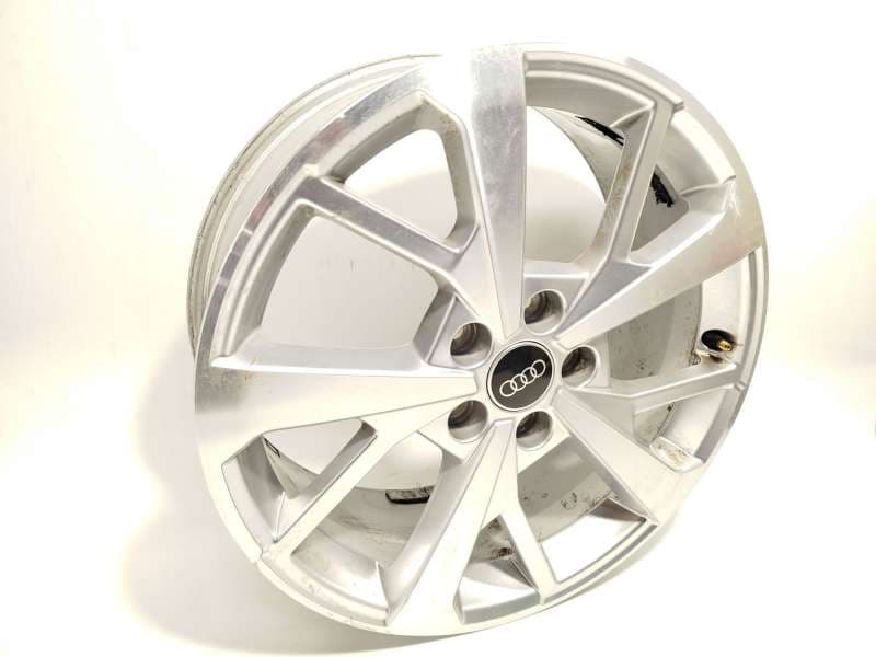 Recambio de llanta para audi q3 sportback (f3n) 35 tdi referencia OEM IAM 83A601025J - Negro