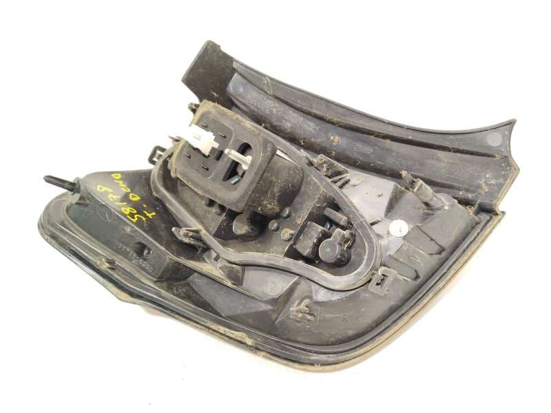 Recambio de piloto trasero derecho para citroën c3 ii (sc_) 1.4 referencia OEM IAM 6351KQ 2