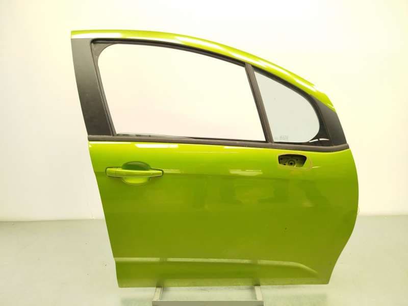 Recambio de puerta delantera derecha para citroën c3 ii (sc_) 1.4 referencia OEM IAM 9004CG