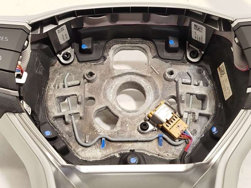 Recambio de volante para seat arona (kj7, kjp) 1.0 tsi referencia OEM IAM 5FF419091WVV - Gris 4