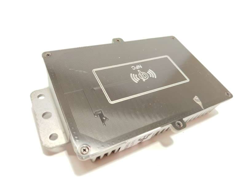 Recambio de modulo electronico para lynk & co 01 phev referencia OEM IAM 8891935573 - Negro