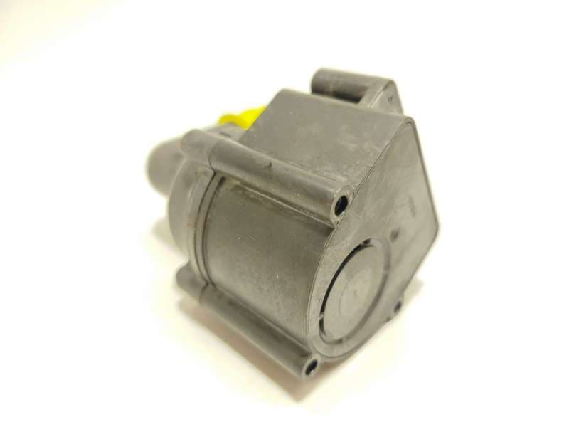 Recambio de bomba agua para lynk & co 01 phev referencia OEM IAM 8888759988 32222110 - Negro 4
