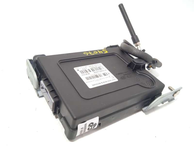 Recambio de modulo electronico para kia carens iv 1.7 crdi referencia OEM IAM 95400A4730 - Blanco
