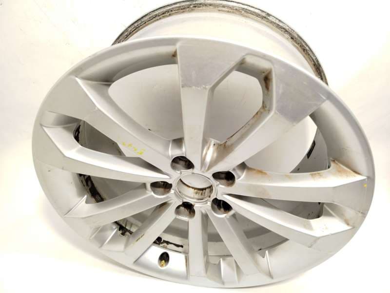 Recambio de llanta para audi q5 (8rb) 2.0 tdi quattro referencia OEM IAM 8R0601025BM - Blanco 3