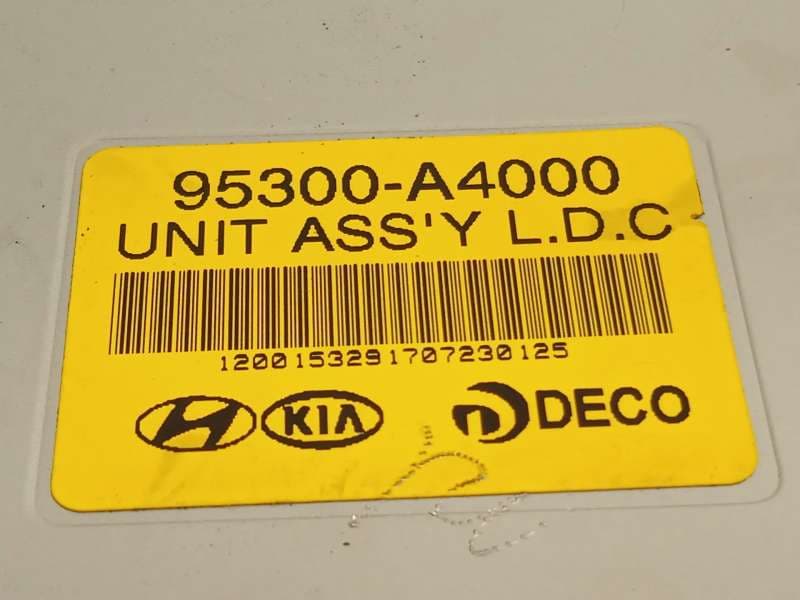 Recambio de modulo electronico para kia carens iv 1.7 crdi referencia OEM IAM 95300A4000 - Blanco 4