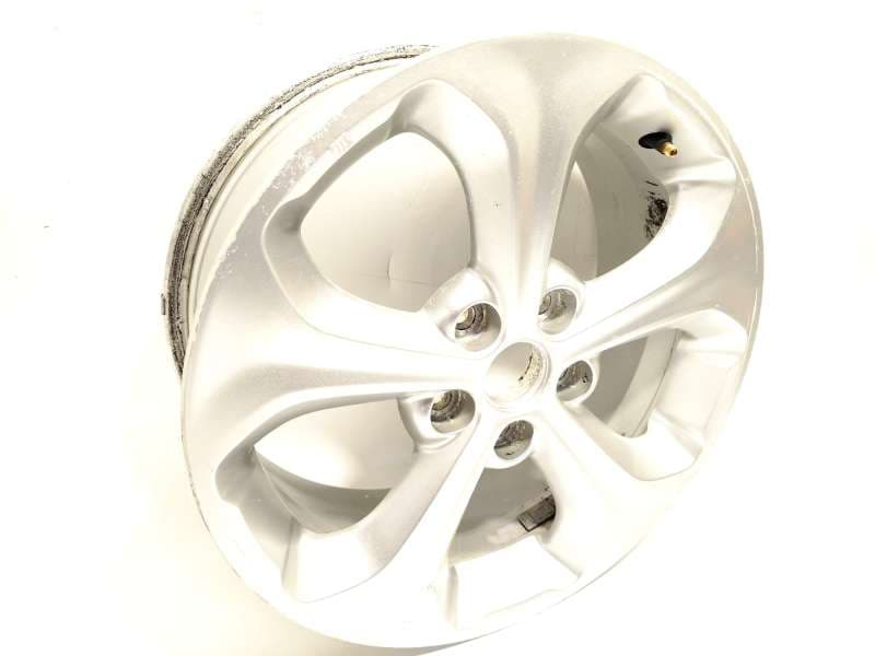 Recambio de llanta para kia sorento ii (xm) 2.2 crdi referencia OEM IAM 529102P270 - Blanco