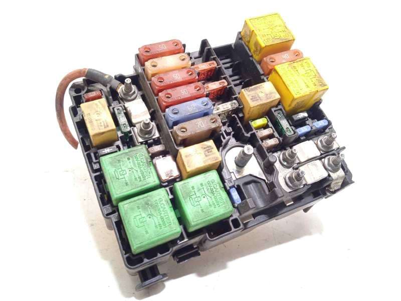 Recambio de caja reles / fusibles para peugeot 308 sw active referencia OEM IAM 9804848580