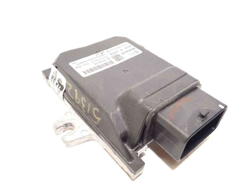 Recambio de modulo electronico para renault captur ii referencia OEM IAM 173203643R - Blanco