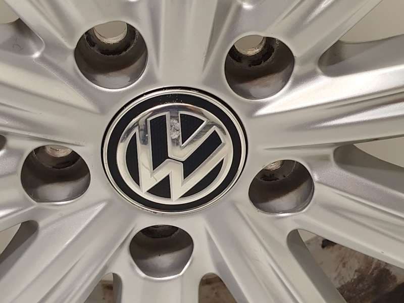 Recambio de llanta para volkswagen touran (5t1) 1.6 tdi referencia OEM IAM 5TA601025D8Z8 4