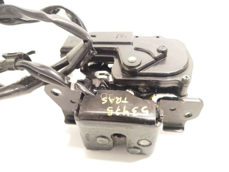 Recambio de cerradura maletero / porton para lexus ct 200h referencia OEM IAM 6935047040 - Gris 4