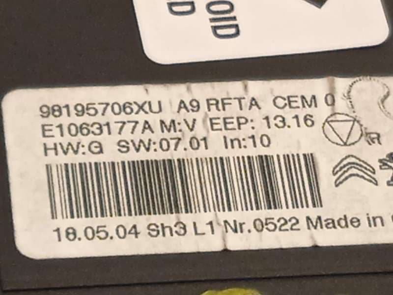 Recambio de mando climatizador para peugeot 208 allure referencia OEM IAM 98195706XU - Naranja 5