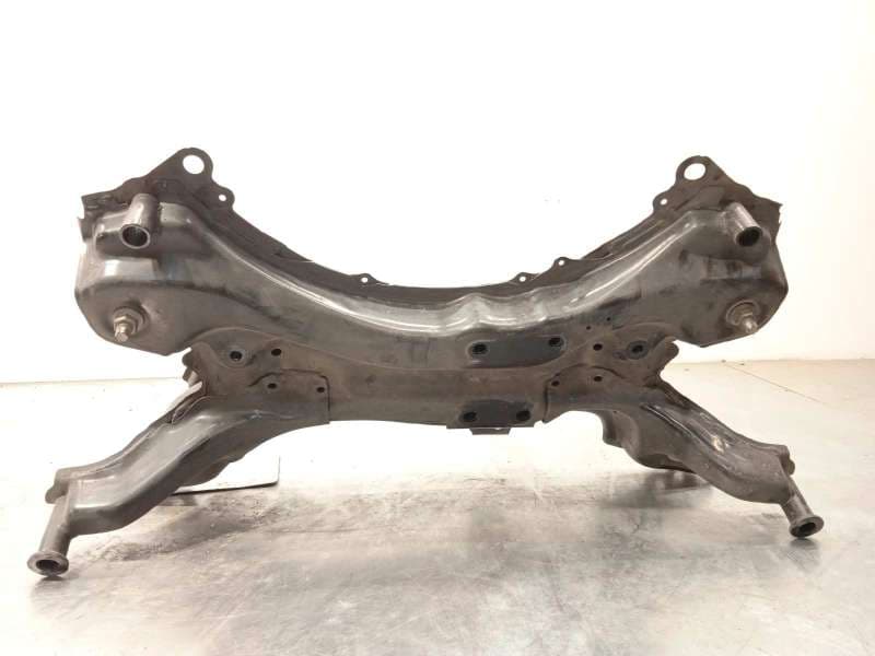 Recambio de puente delantero para lexus nx 300h 4wd referencia OEM IAM 5120178020