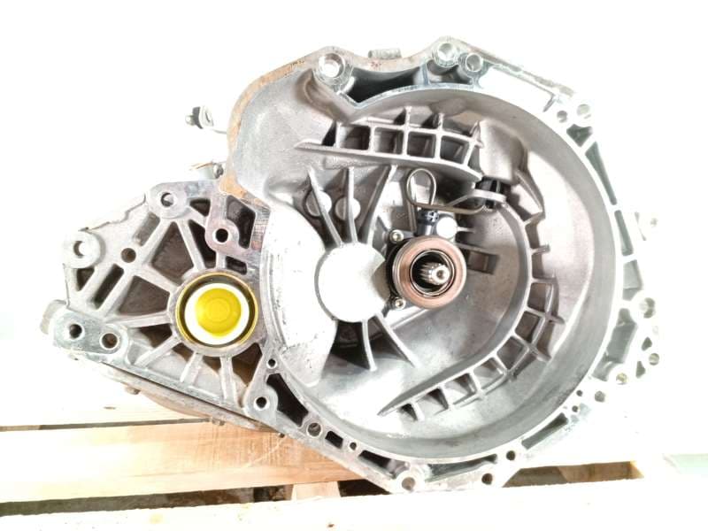 Recambio de caja cambios para opel corsa e (x15) 1.4 (08, 68) referencia OEM IAM BFJ 24581813 - Rojo