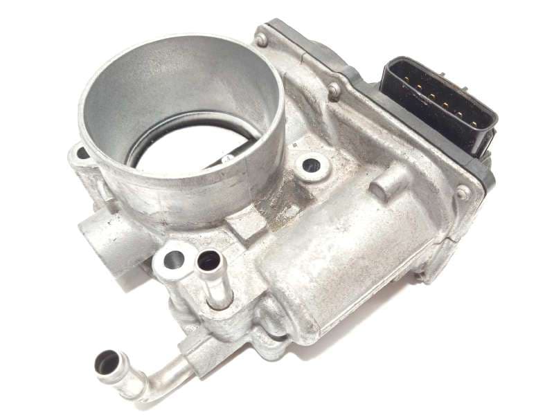 Recambio de caja mariposa para lexus nx 300h 4wd referencia OEM IAM 2203036020