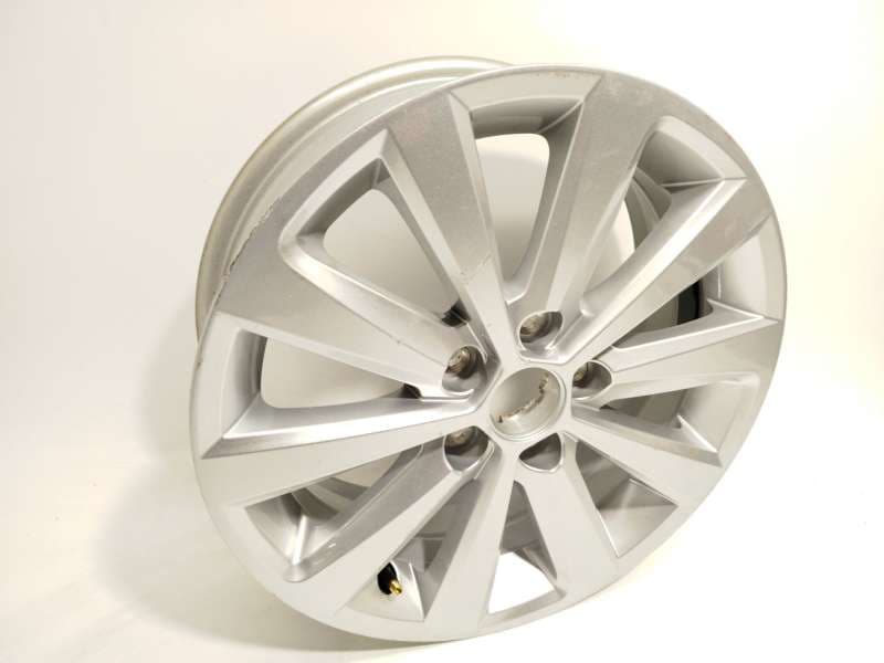 Recambio de llanta para seat ibiza v (kj1, kjg) 1.0 tsi referencia OEM IAM 6F0601025G8Z8 - Blanco