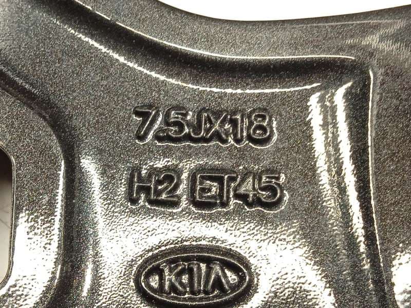 Recambio de llanta para kia xceed 1.4 tgdi cat referencia OEM IAM 52910J7800 8
