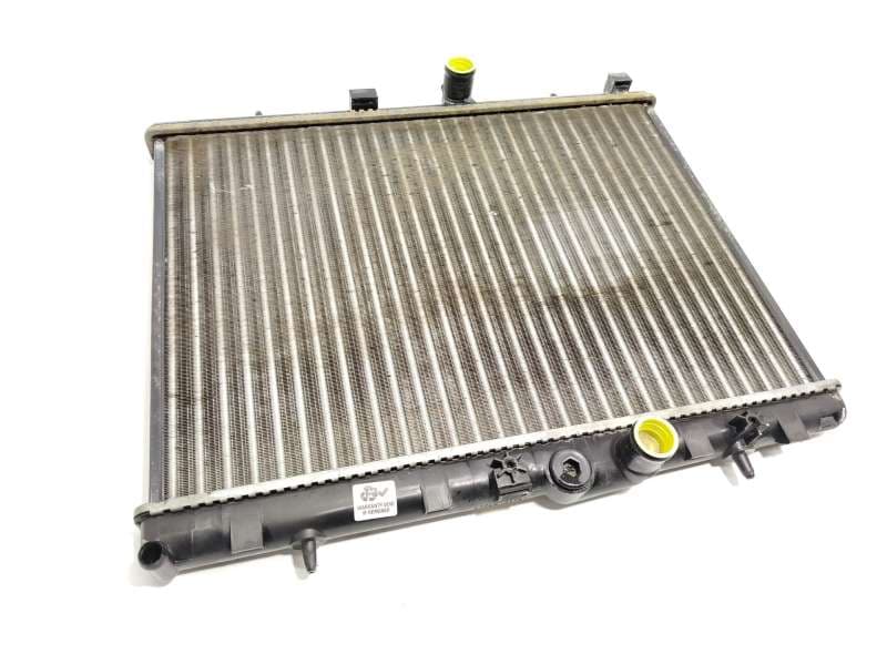 Recambio de radiador agua para citroën c3 iii (sx) 1.6 bluehdi 75 referencia OEM IAM 1330P9 - Plata