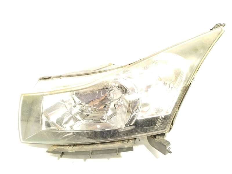 Recambio de faro izquierdo para chevrolet cruze (j300) 1.6 referencia OEM IAM 95913326 - Blanco