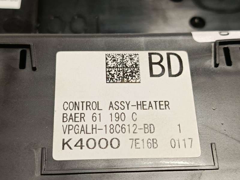 Recambio de mando climatizador para mazda 3 sedán (bm_, bn_) 2.0 referencia OEM IAM BAER61190C 6