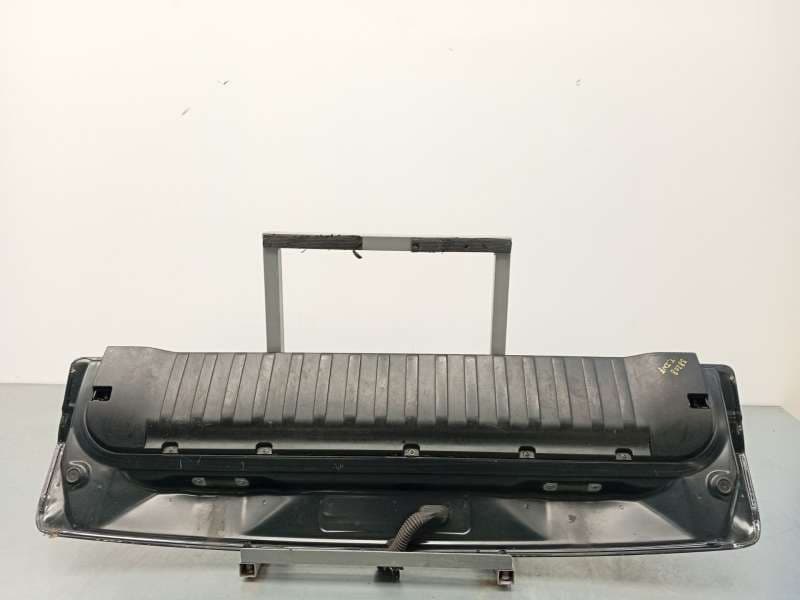Recambio de tapa maletero para bmw x5 (e70) xdrive 48 i referencia OEM IAM 41627161677 - Negro 4