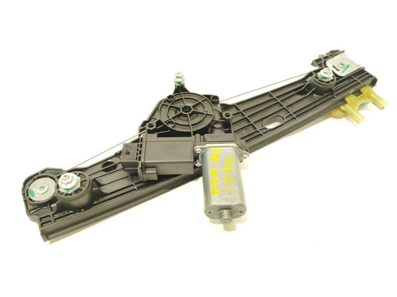 Recambio de elevalunas trasero derecho para jeep avenger referencia OEM IAM 52232933 - Negro