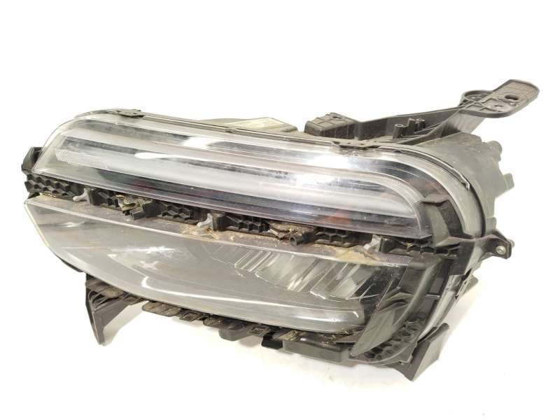 Recambio de faro izquierdo para jeep avenger referencia OEM IAM 52218719 - Negro