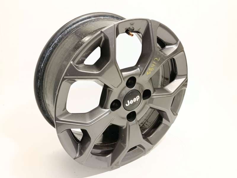 Recambio de llanta para jeep avenger referencia OEM IAM 52197380 - Negro