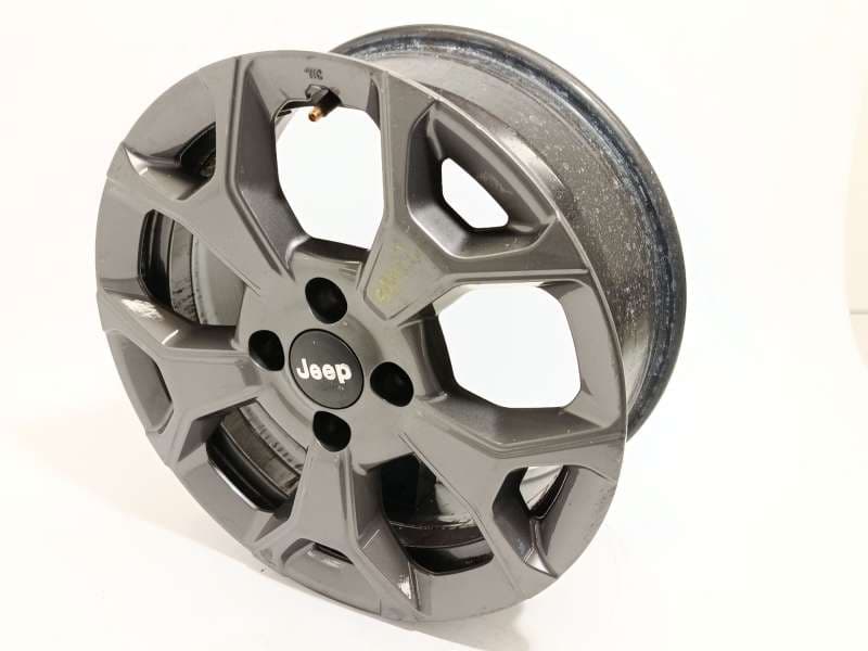Recambio de llanta para jeep avenger referencia OEM IAM 52197380 - Negro 2