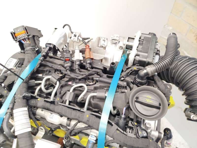 Recambio de motor completo para audi a3 sportback (8ya, 8yf) 35 tdi referencia OEM IAM DXPA - Gris 8
