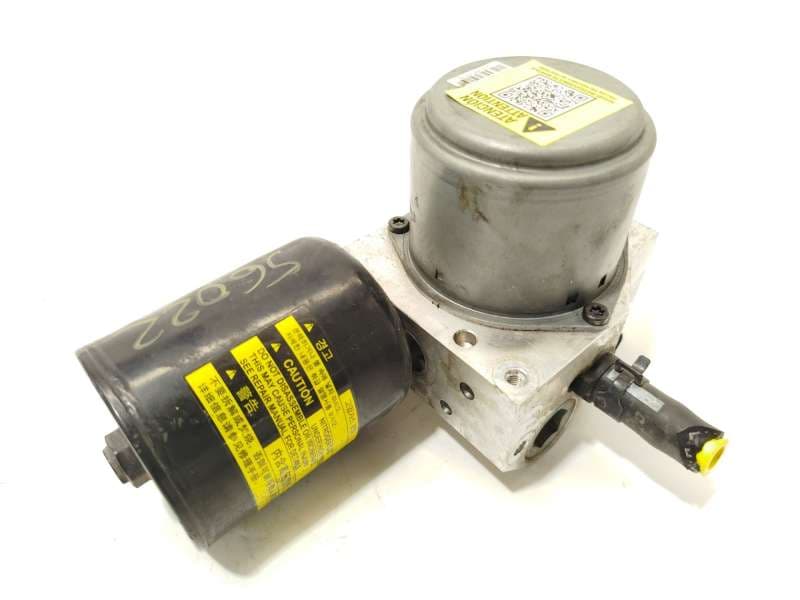 Recambio de abs para kia niro drive referencia OEM IAM 58600G5300 BH63074D00 - Blanco