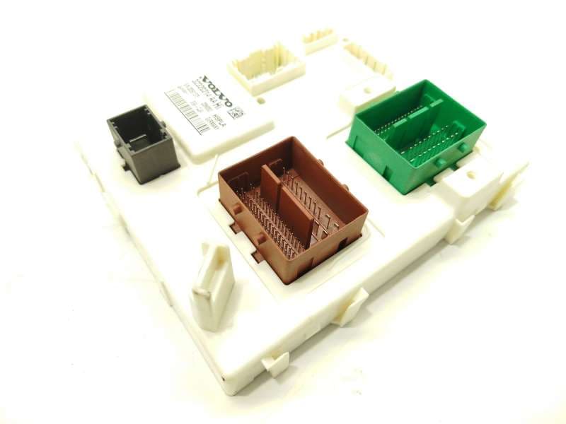 Recambio de caja reles / fusibles para volvo xc40 (536) recharge referencia OEM IAM 32320214 - Azul