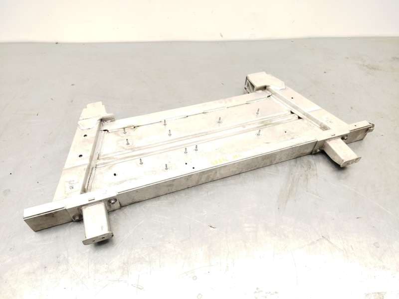 Recambio de puente delantero para volvo xc40 (536) recharge referencia OEM IAM 32333818 - Azul 2