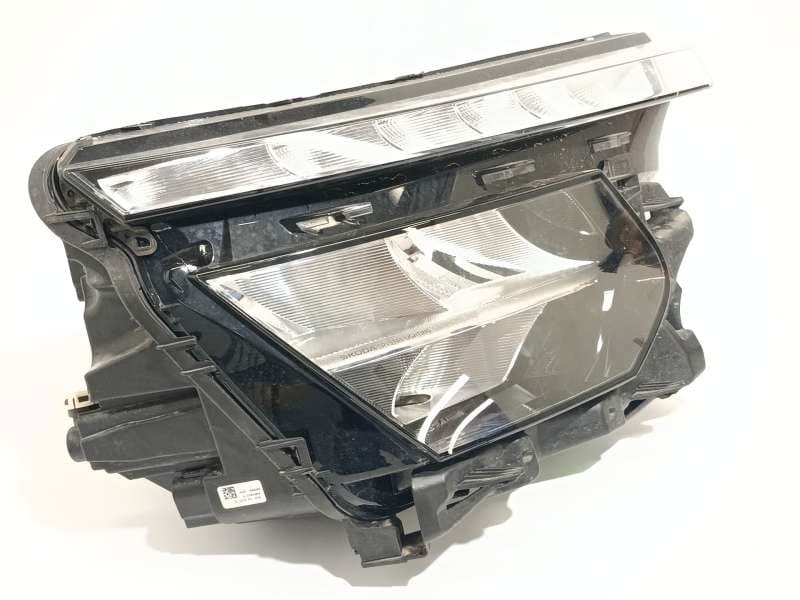 Recambio de faro derecho para skoda kamiq (nw4) 1.0 tsi referencia OEM IAM 655941016B - Blanco