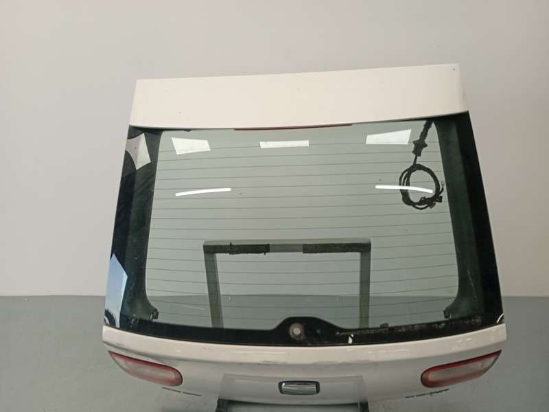 Recambio de porton trasero para seat leon (1m1) 1.9 tdi referencia OEM IAM 1M6827025H - Blanco