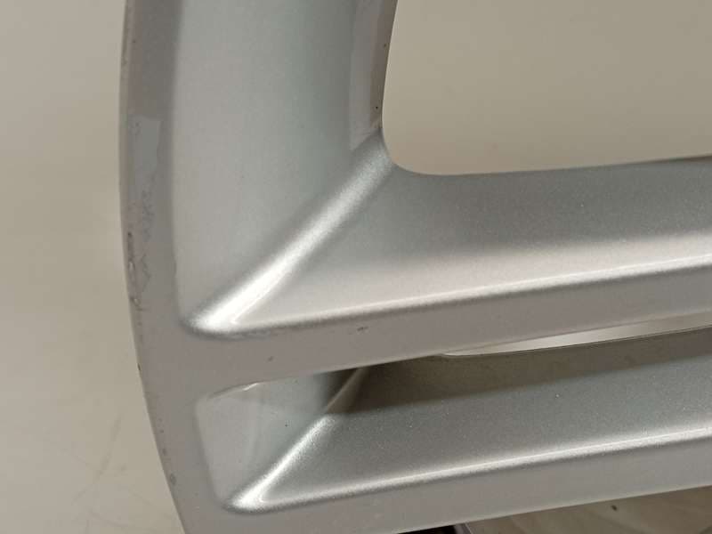 Recambio de llanta para kia carens iv 1.7 crdi referencia OEM IAM 52910A4750 - Blanco 4