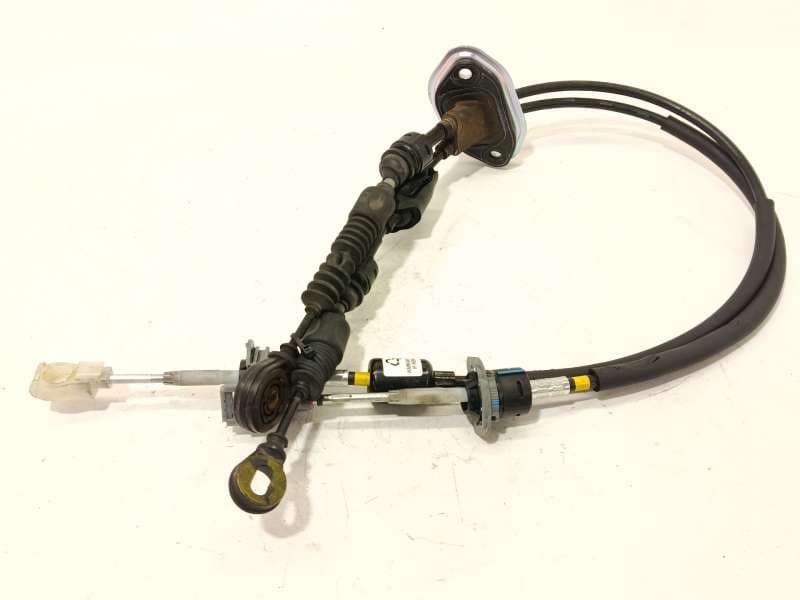 Recambio de varillaje cambio para kia carens iv 1.7 crdi referencia OEM IAM 43794A4210 - Blanco