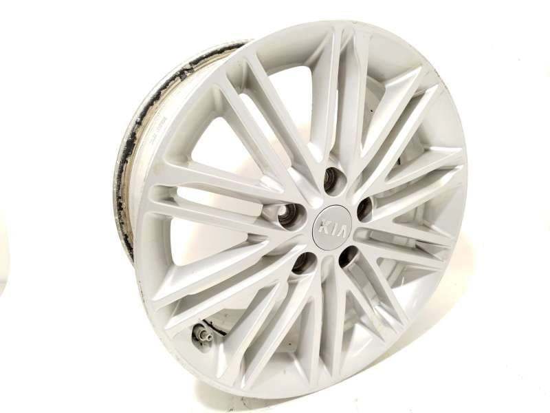 Recambio de llanta para kia carens iv 1.7 crdi referencia OEM IAM 52910A4750 - Blanco