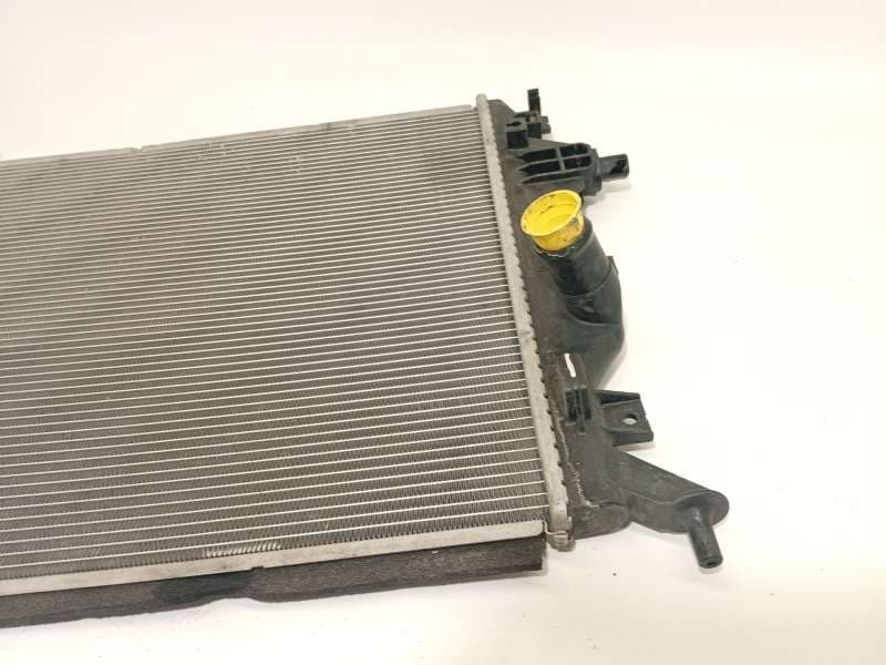 Recambio de radiador agua para kia niro (de) 1.6 gdi hybrid referencia OEM IAM 25310G2000 - Negro 3