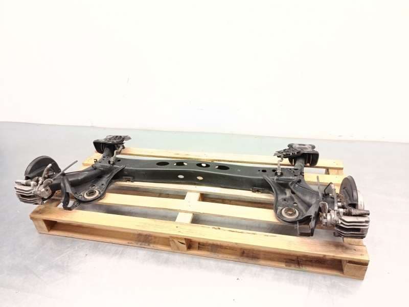 Recambio de puente trasero para skoda kamiq (nw4) 1.0 tsi referencia OEM IAM 2Q0501053CM - Gris 2