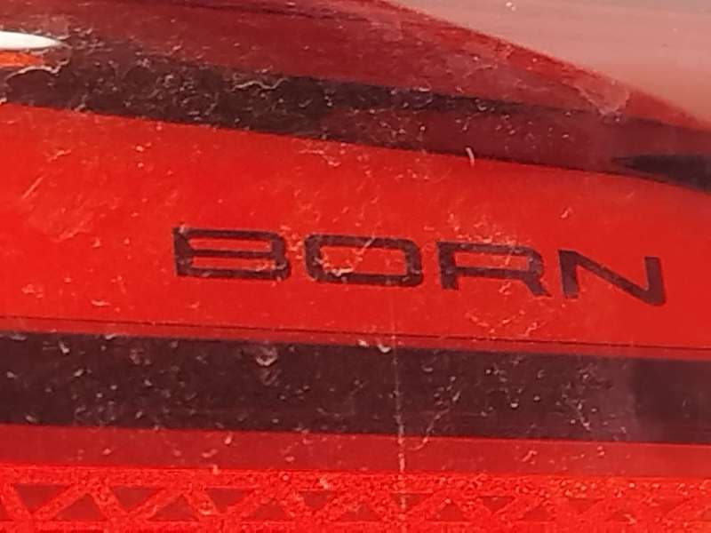 Recambio de piloto trasero derecho para cupra eboost born referencia OEM IAM 10E945096A - Gris 5