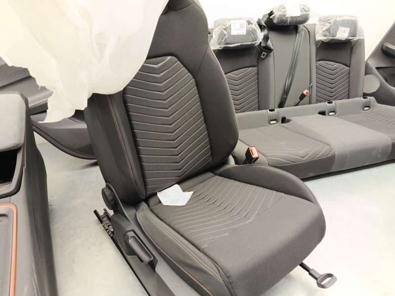 Recambio de juego asientos completo para cupra eboost born referencia OEM IAM NOREF - Gris 3