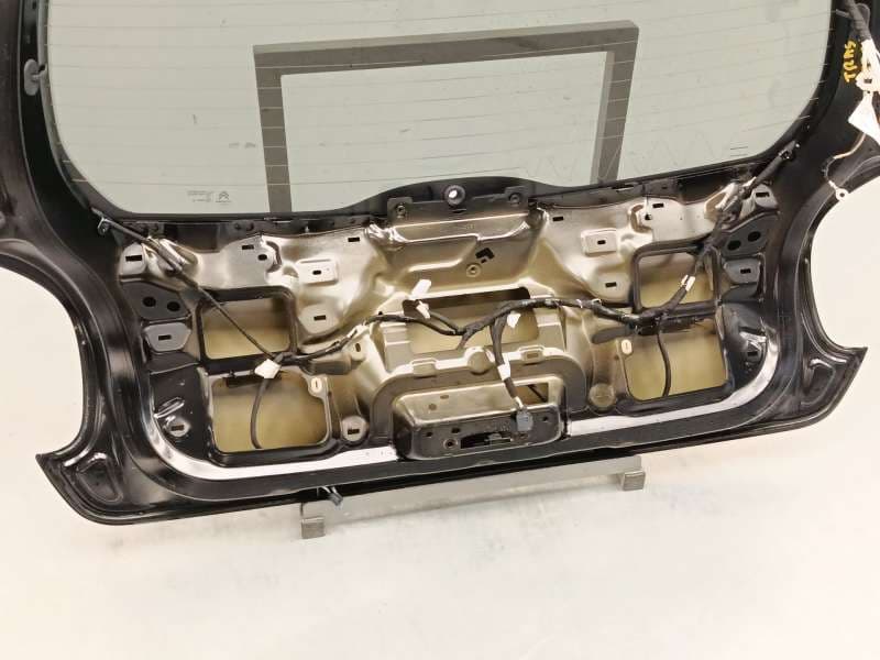 Recambio de porton trasero para citroën c3 iii (sx) 1.2 thp 110 referencia OEM IAM 9812299780 - Negro 5