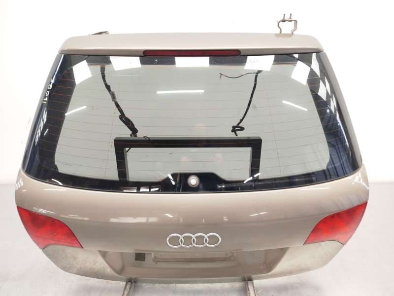 Recambio de porton trasero para audi a4 b7 avant (8ed) 2.0 referencia OEM IAM 8E9827023P