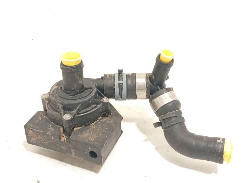 Recambio de bomba agua para seat ibiza v (kj1, kjg) 1.0 tsi referencia OEM IAM 5Q0965567N - Blanco